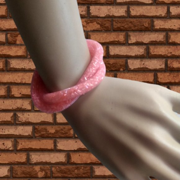 Mesh Twisted Dangle Earrings And Bracelet-Light Peach Mesh Jewelry Set - Picture 3 of 5